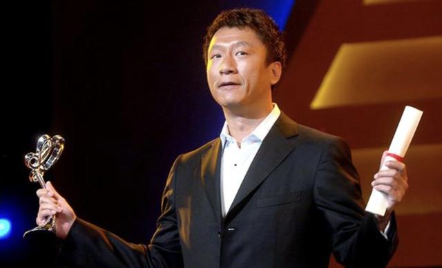 孙红雷时刻保持优雅,孙红雷冷静思考完整版