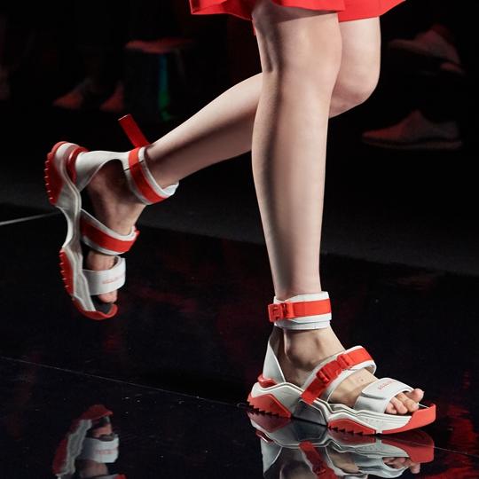 上海时装周2020金利来,sss2020上海时装周