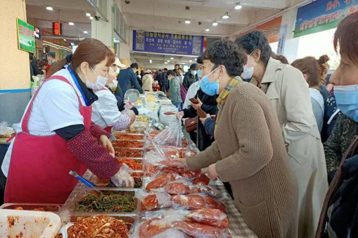 延边打卡景点水上市场,延边朝鲜族美食一条街