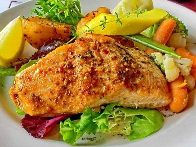 小腿肌肉很粗怎样才能变细,小腿粗怎么办教你一招解决