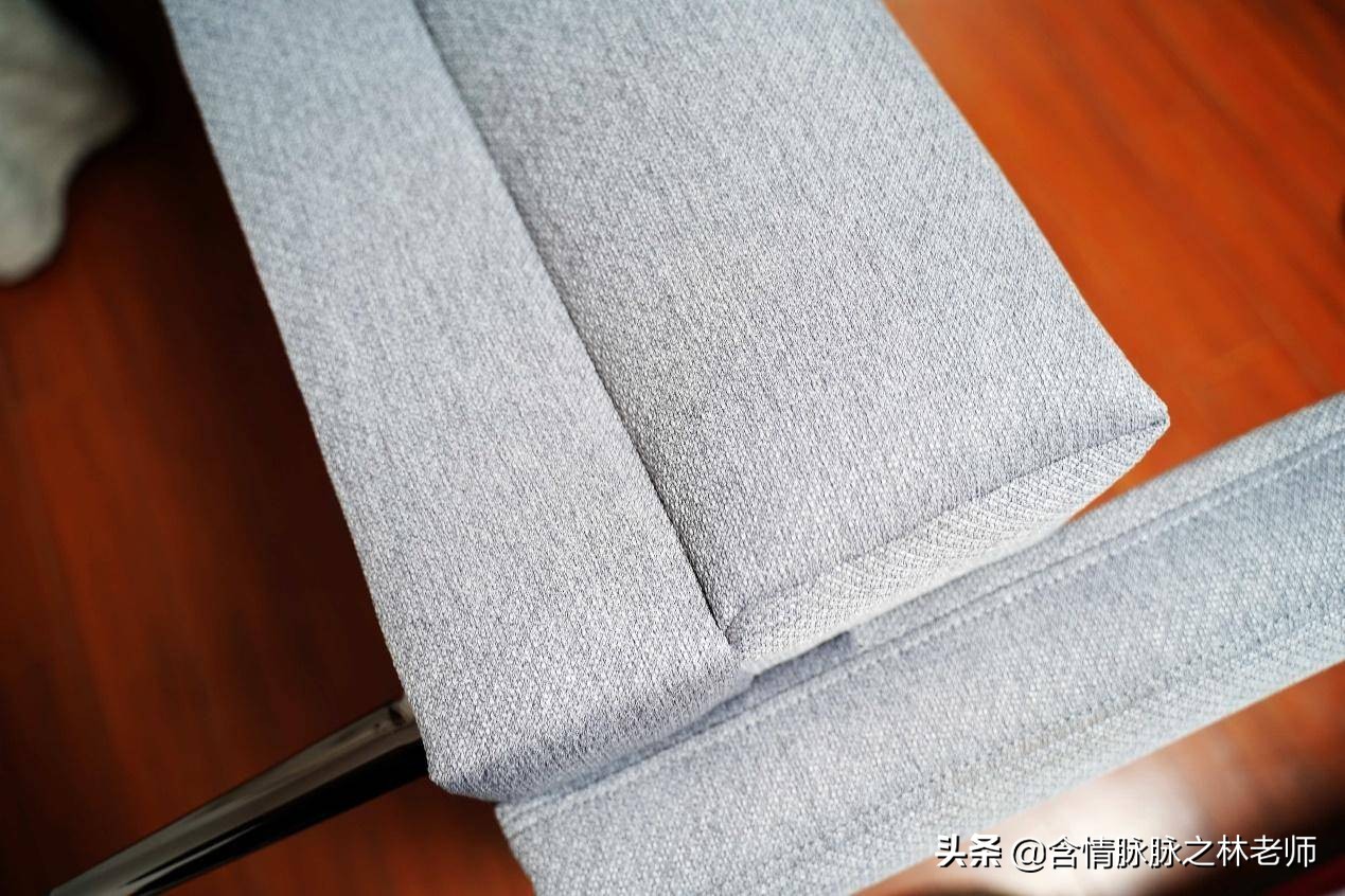 为厅堂添一份山间晴朗，8HClean抗菌时尚布艺沙发体验