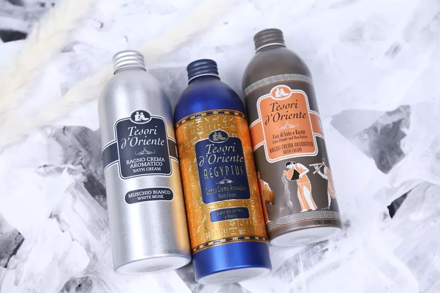 过期的化妆品怎么拿来做指甲油,什么过期化妆品可以抹指甲