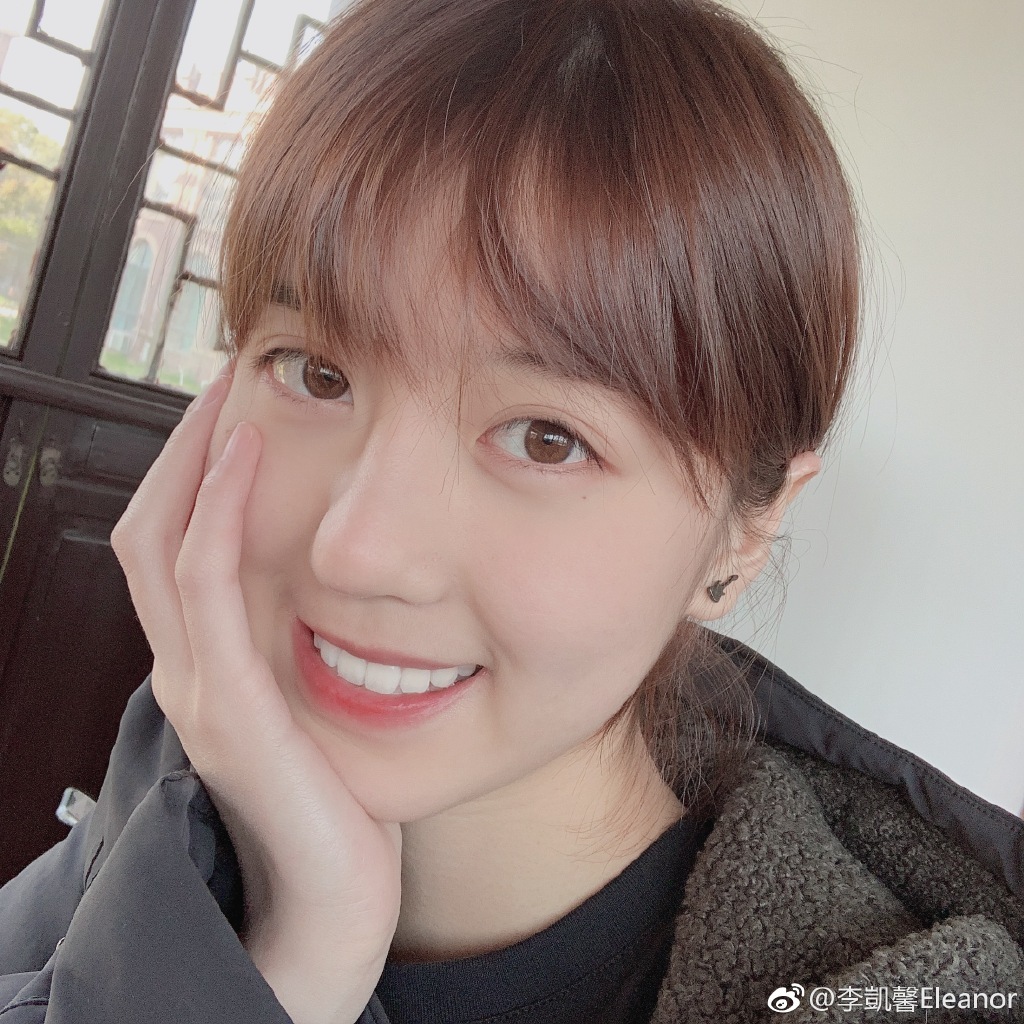 李凯馨成长记录,李凯馨气质绝美