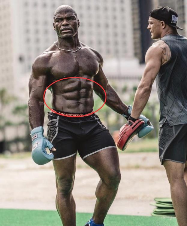 他是中国电影里最能打的男人,他是中国最能打的人