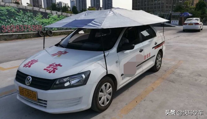 夏天学车的好处,夏天学车还是冬天学车好