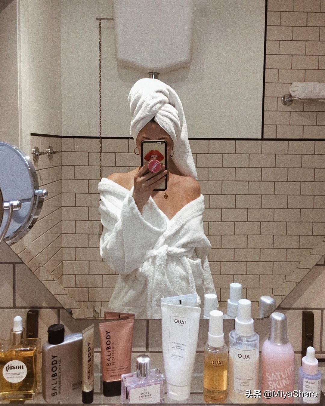 兰蔻大粉水玫瑰柔肤化妆水400m,兰蔻粉水化妆水与柔肤水一样吗