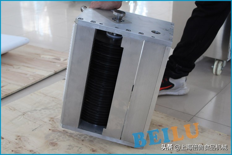 猪丁的图片,猪丁图片