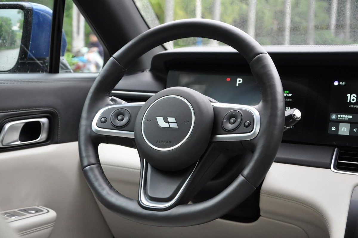 理想ONE究竟是一辆怎么样的车？详细体验在这里