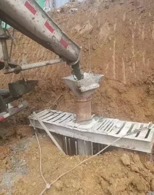 深基坑安全马道样板图,深基坑样板施工图解