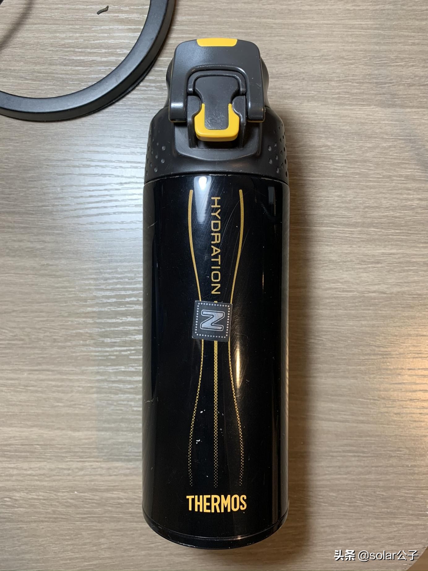 常年出差的人箱子里都有什么——90后大叔“翻箱”