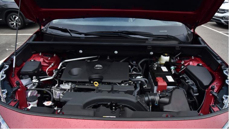 丰田rav4荣放动力分配显示,威兰达和荣放rav4哪个空间大