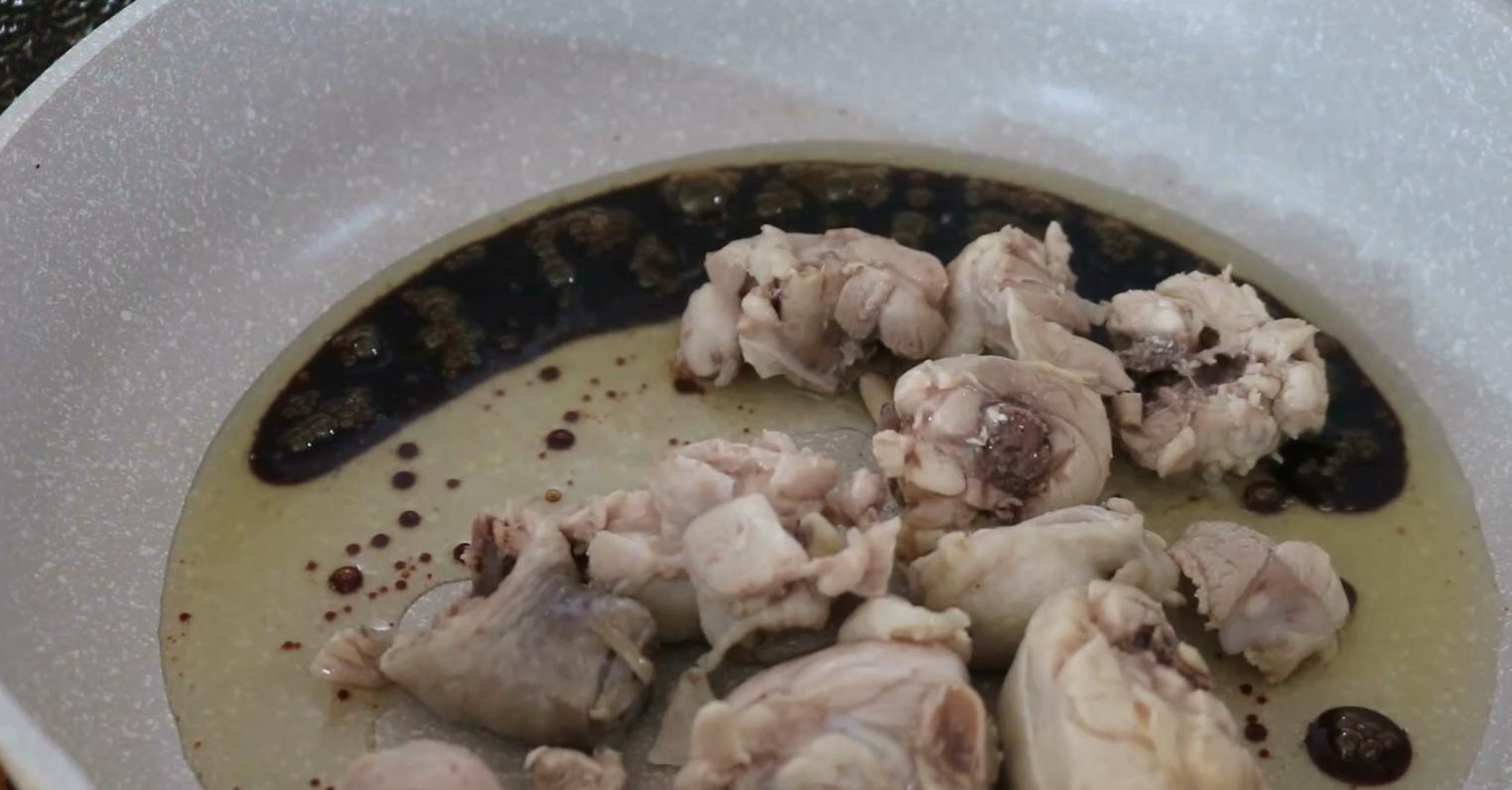 开店黄焖鸡酱汁配方,黄焖鸡最正宗的做法学会了就可以