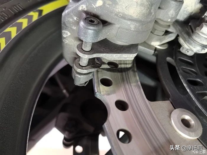 春风650tr-g满油跑多少公里,春风650tr-g尊享版的测评