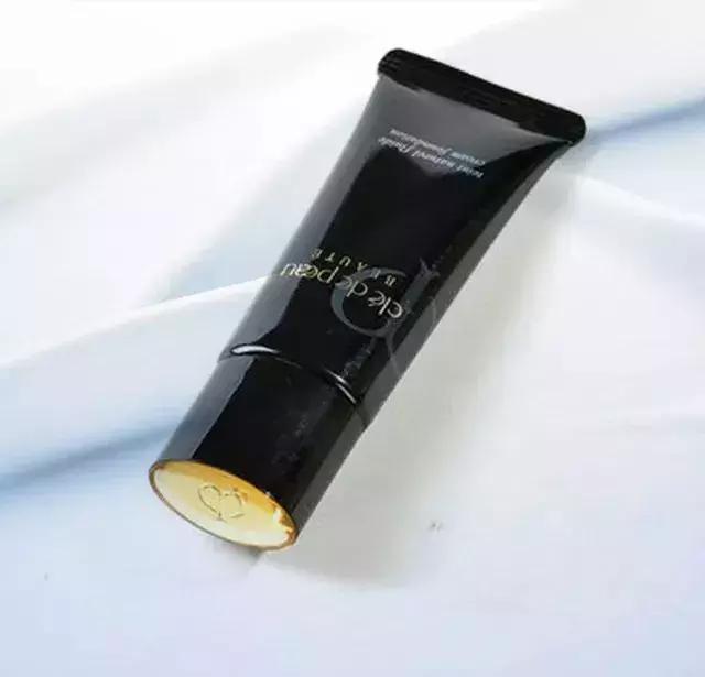 十大公认好用的粉底液排名滋润型,适合秋冬各种皮肤的粉底液