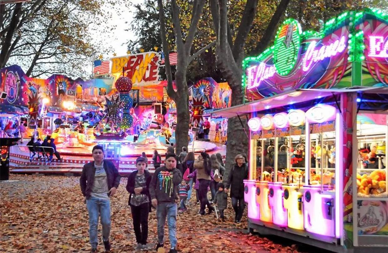 欧洲地摊市场,德国柏林地摊集市