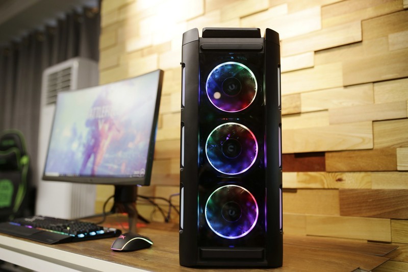 贫穷限制了想像，跑分64万烧包主机扫雷卡不卡？