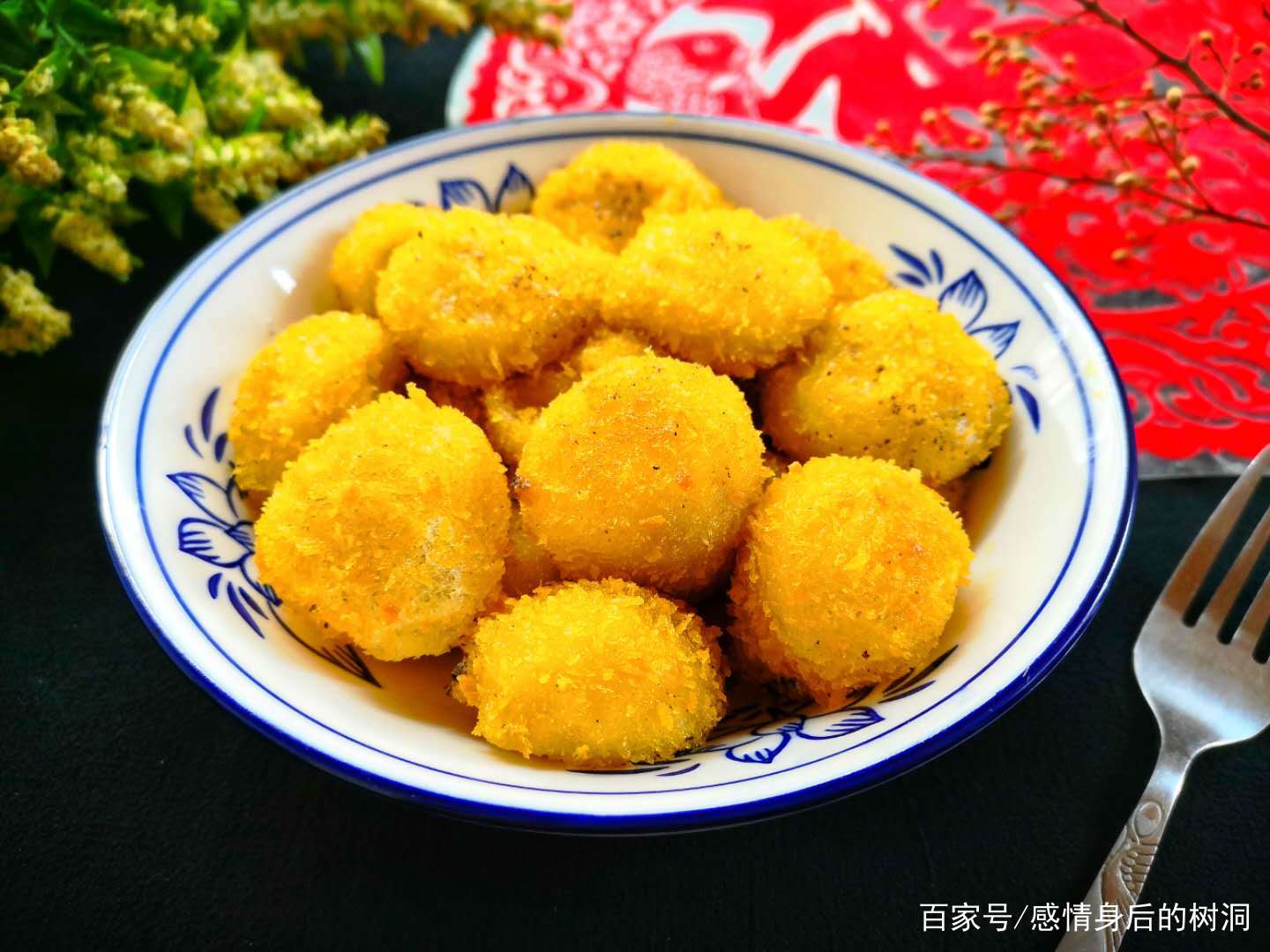 油炸时怎样防止油往外溅,油炸食品时油起沫往外溢怎么处理