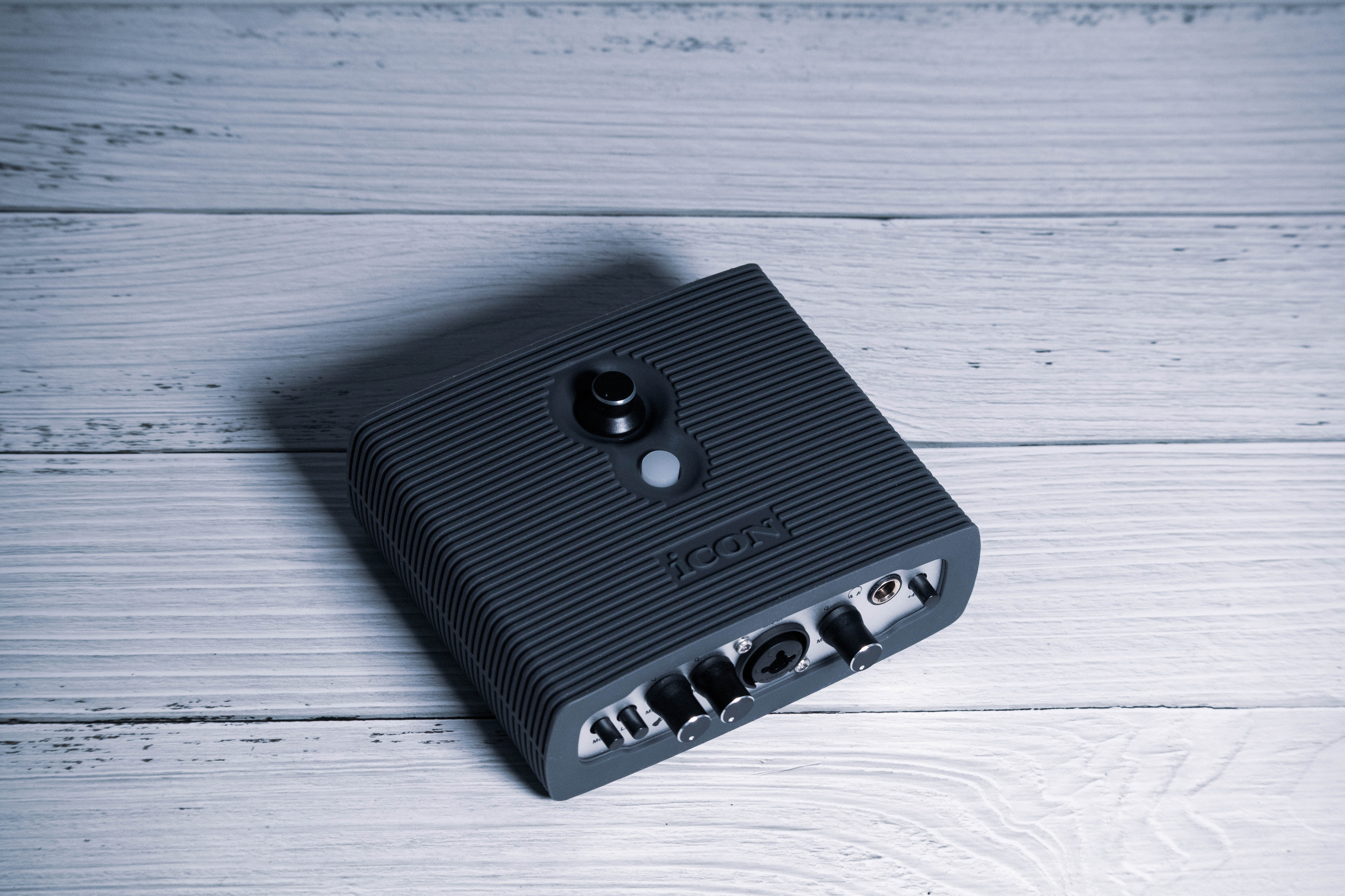 声卡调试直播K歌要装几个通道,艾肯micu声卡直播怎么连接手机