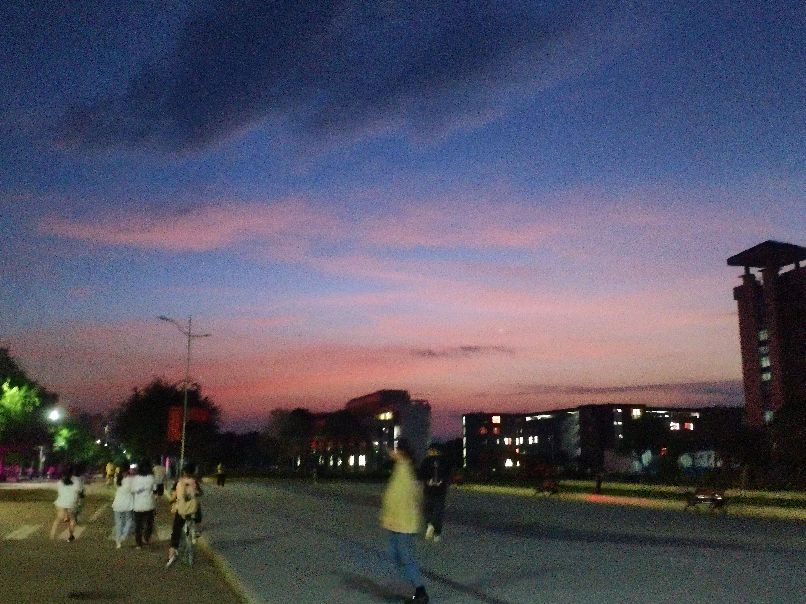 在广西师范大学的上学体验