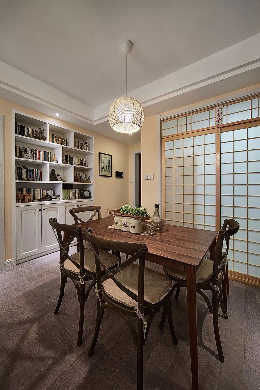 餐边柜酒柜设计现代简约,小户型餐柜酒柜设计