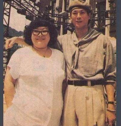 贾玲为什么胖40斤,41岁的贾玲宣布成功减重100斤