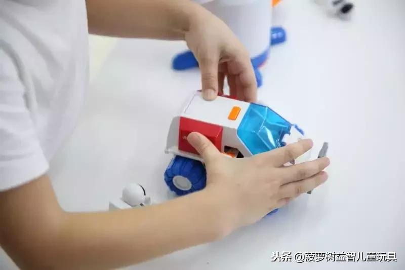 菠萝树儿童益智玩具怎么玩,菠萝树益智玩具活动方案