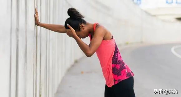 一男子突发心跳骤停获救,2018跑步心脏骤停两次继续跑