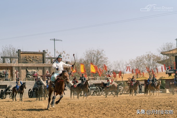 【一画一书览清园】千年汴京城里，做一场灯火阑珊的东京华梦