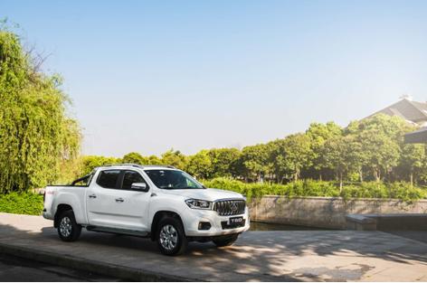 一夜赚一套房,一夜赚6亿的直播电商