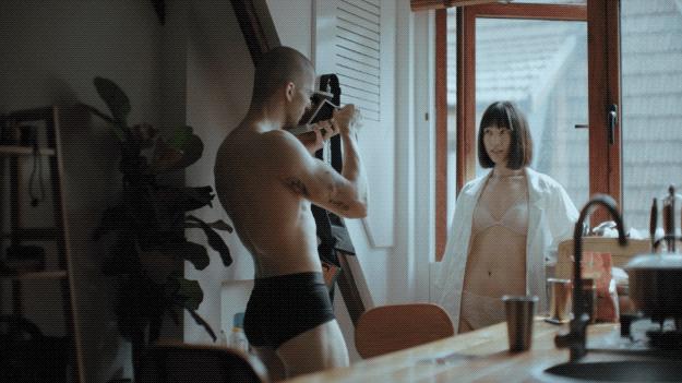 对亲密关系的探讨,有关亲密关系的短片