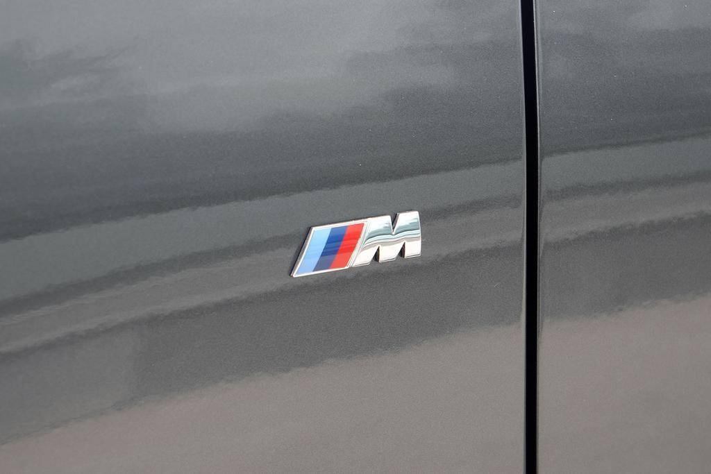 11万公里的宝马2系敞篷值得入手吗,敞篷车四座宝马2系优缺点