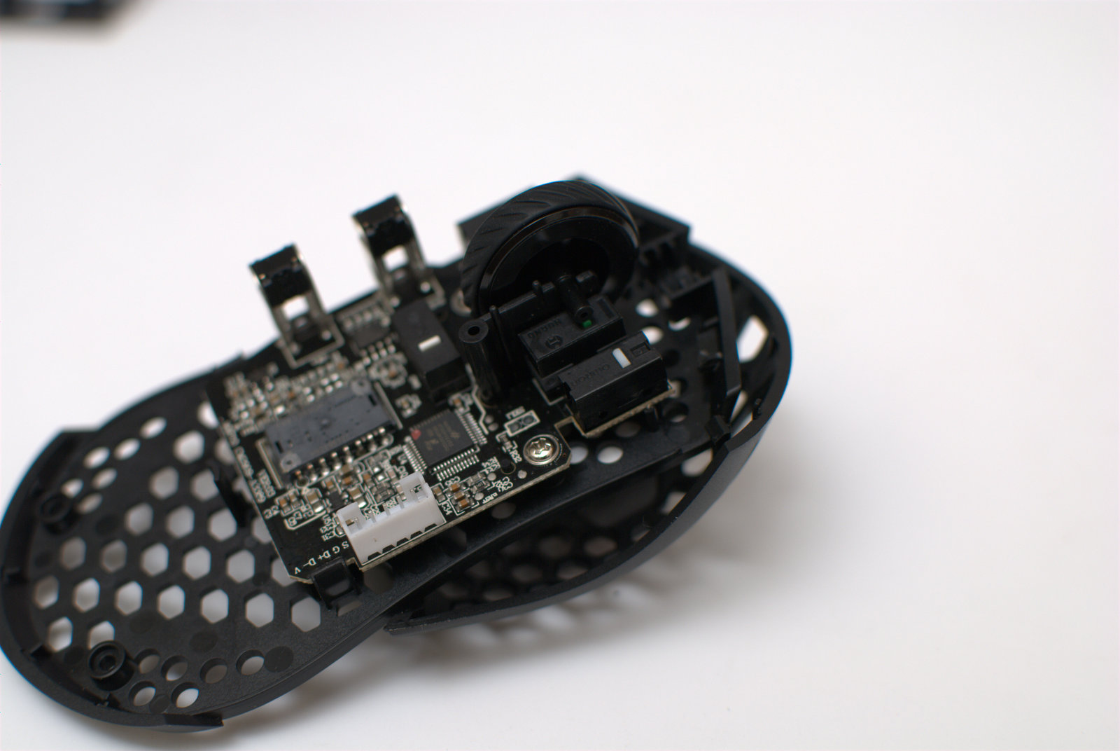 酷冷至尊鼠标mm710评测,酷冷至尊鼠标mm711和710