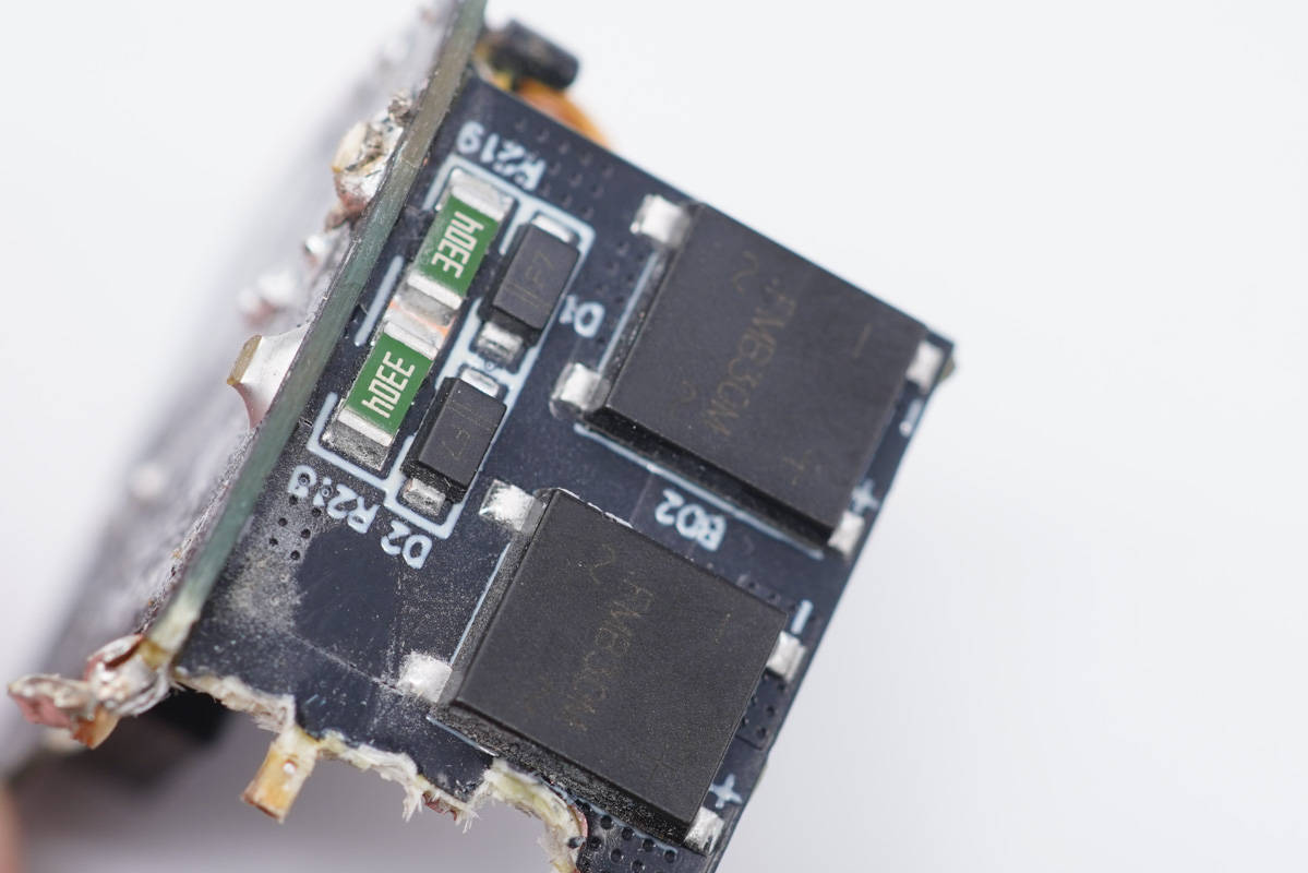 紫米氮化镓65w对比紫米普通65w,紫米65w氮化镓