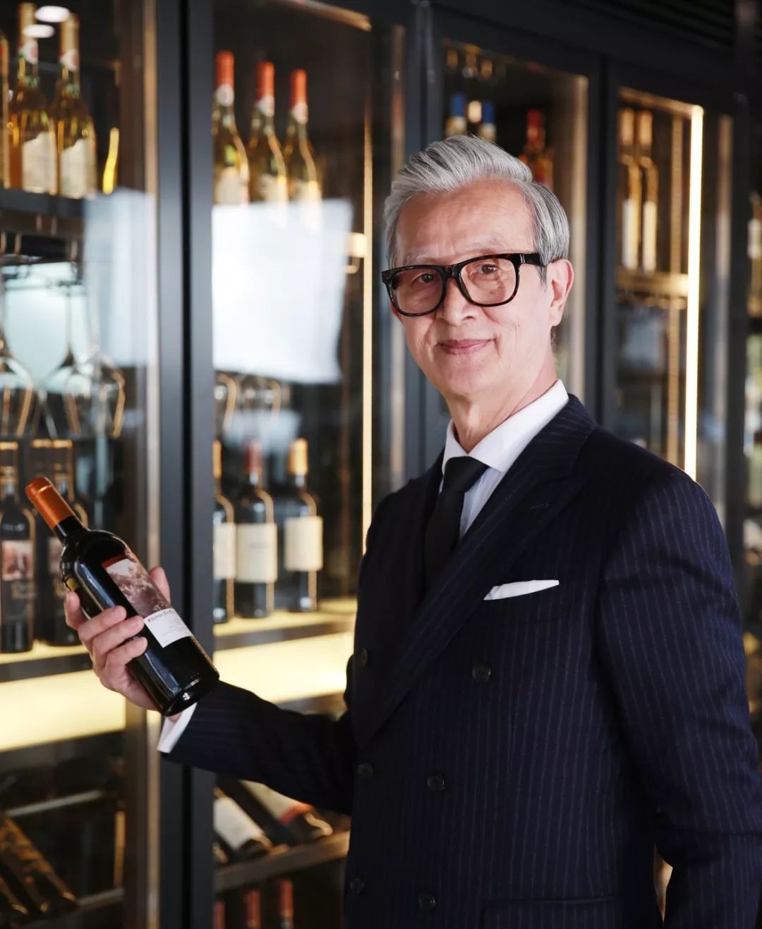 年轻人喝醉酒的名场面,年轻人醉酒场面图片