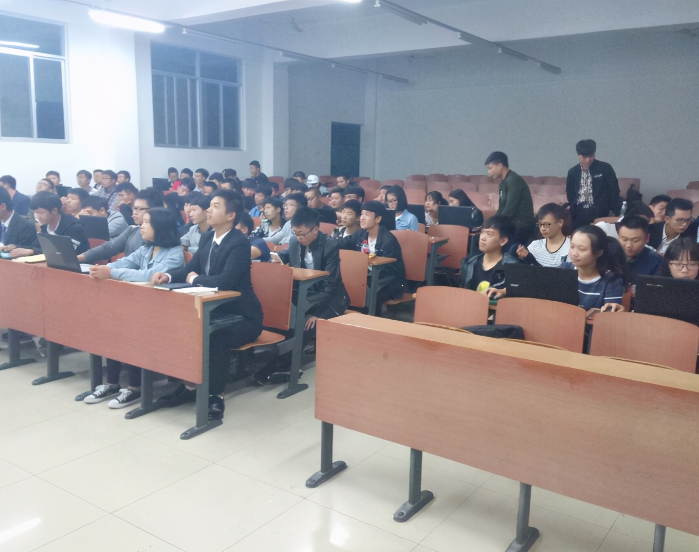 大一期末成绩重要吗,大学里的期末考试重要吗