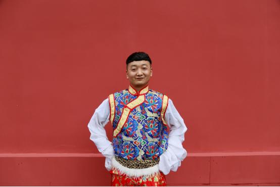 是谁温暖了我的2019,谁温暖了你的2023作文