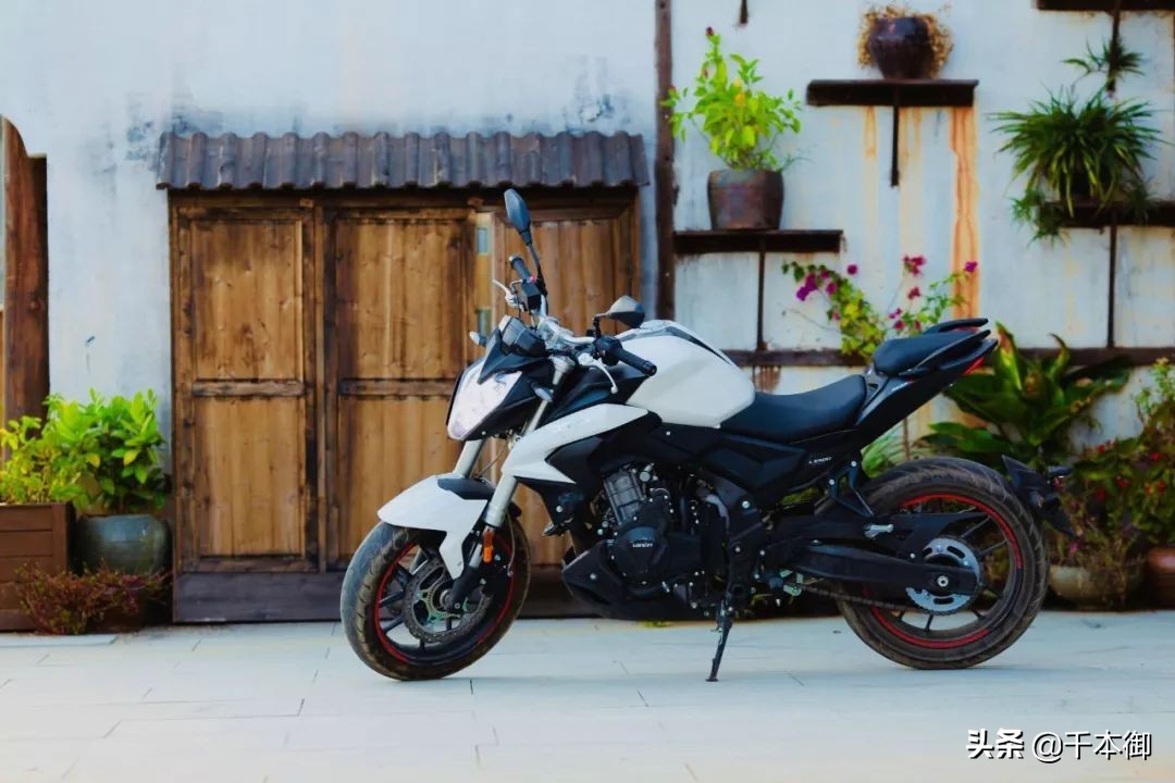 国产隆鑫无极成功脱离地平线，ABS耗时一年多上线，值得入手吗？