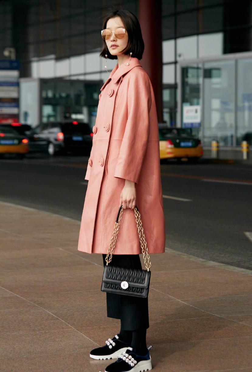 戚薇李承铉黄色衣服 (李承铉戚薇黄色衣服)