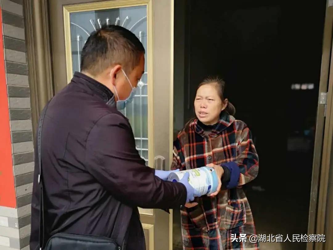 战“疫”队的老屋村“闯关记”