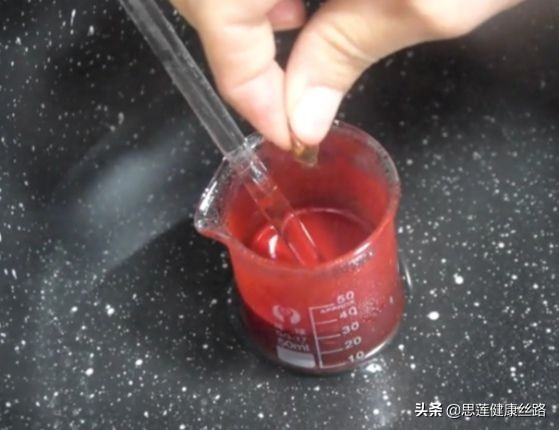 滋润口红的制作调配方法