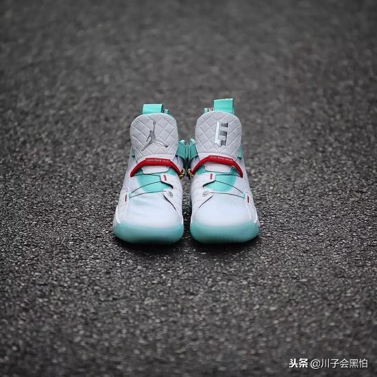 最有可能火起来的aj1,冠希联名aj1球鞋