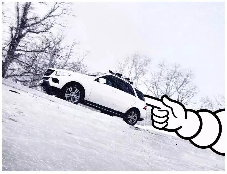 创意行李箱平面广告年轻人的,云南白药奶茶牙膏创意平面广告