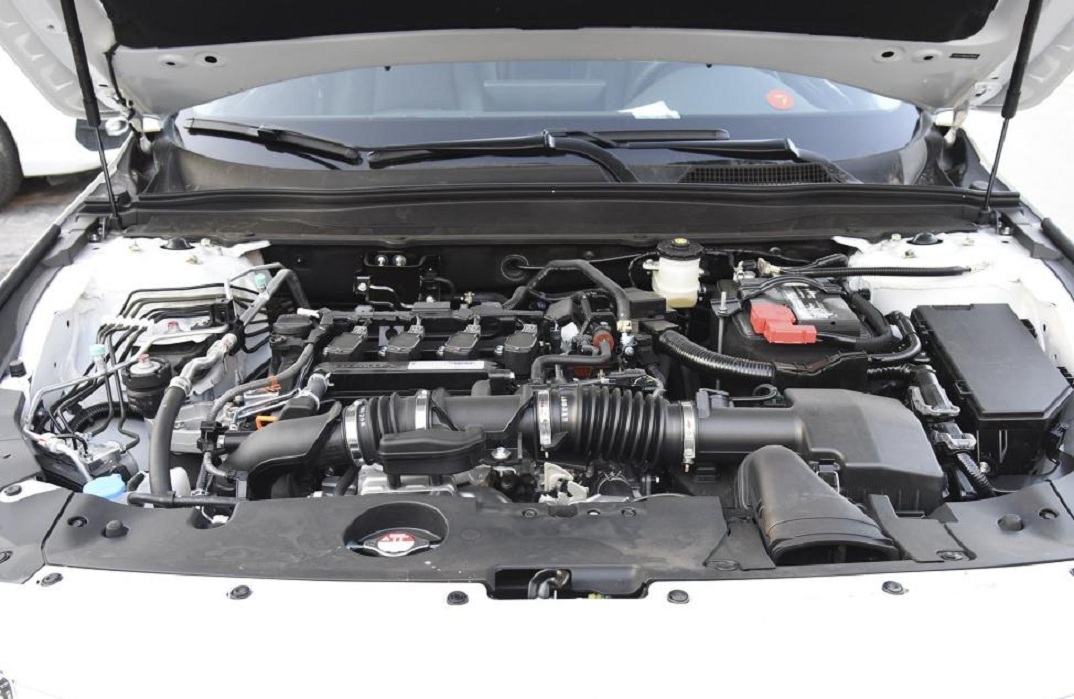 雅阁进入中国,雅阁新款上市老款还值得买吗