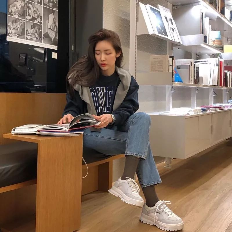 冬天不露脚踝才是今年的流行趋势,露脚踝不流行了吗