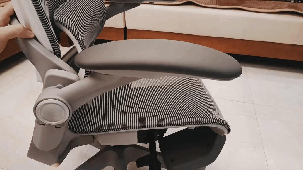 网易严选人体工学椅腰靠磨损,网易严选人体工学椅3d腰靠版