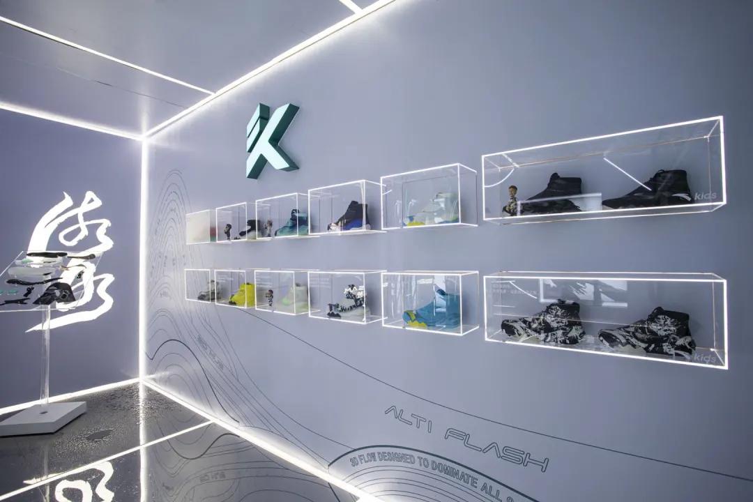 这家29岁的企业,隐藏着“中国品牌”最真实的一面