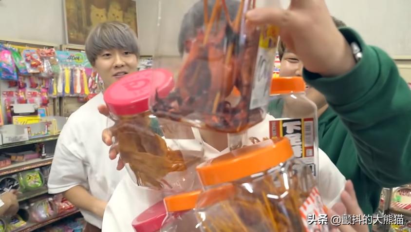 把整个商店买下来？流量好日本网红热衷爆买视频