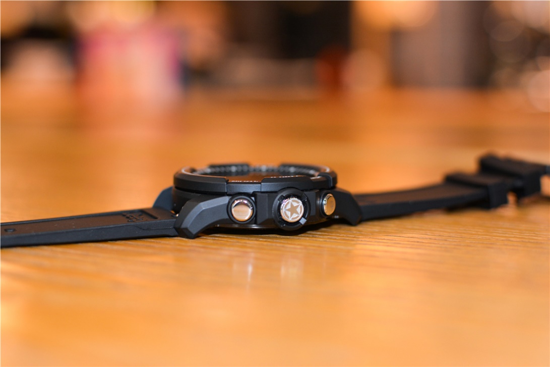 jeep智能全境界腕表值得买吗,jeep智能手表值不值得入手