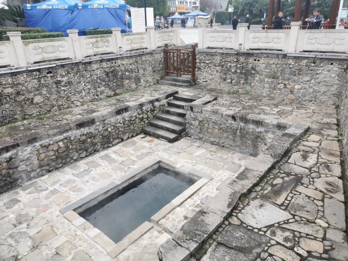 温汤镇富硒温泉真的吗,温汤镇富硒温泉视频