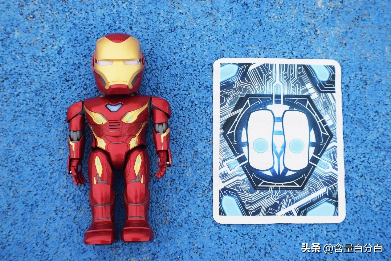 钢铁侠可变形手办,钢铁侠mark50手办